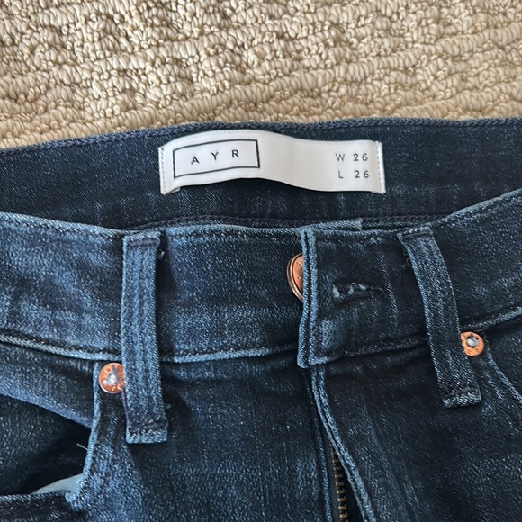 AYR the riser - Picture 4 of 6